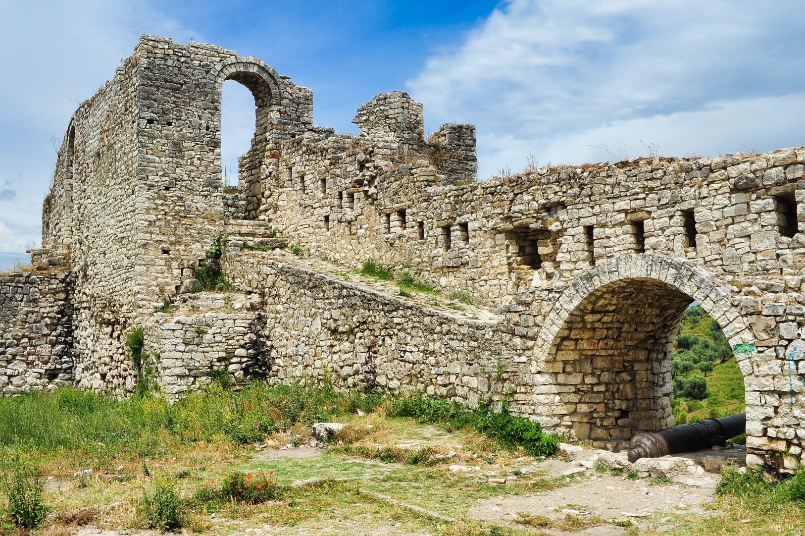 Berat Castle - Image 9