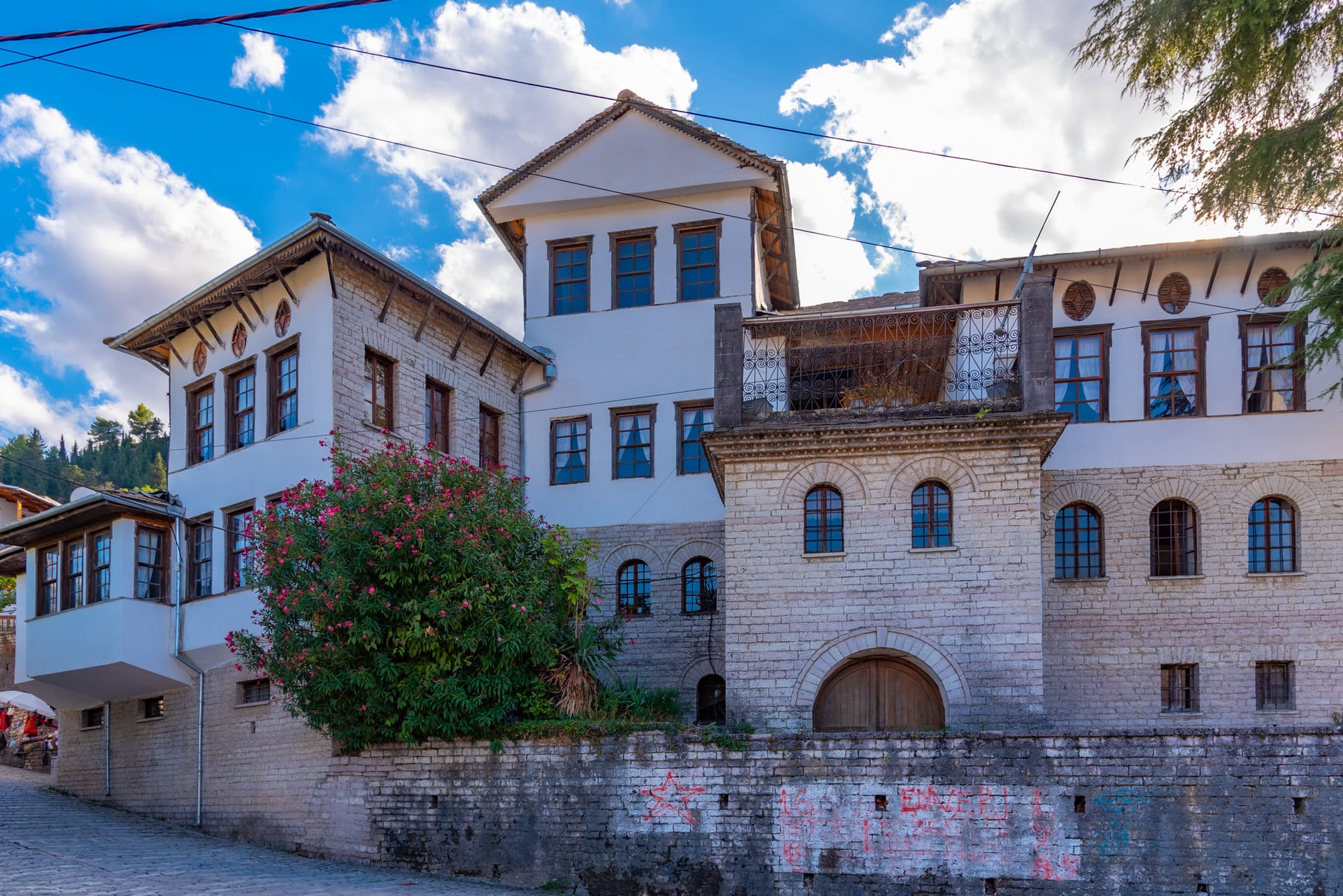 Gjirokastra Ethnographic Museum - Image 1
