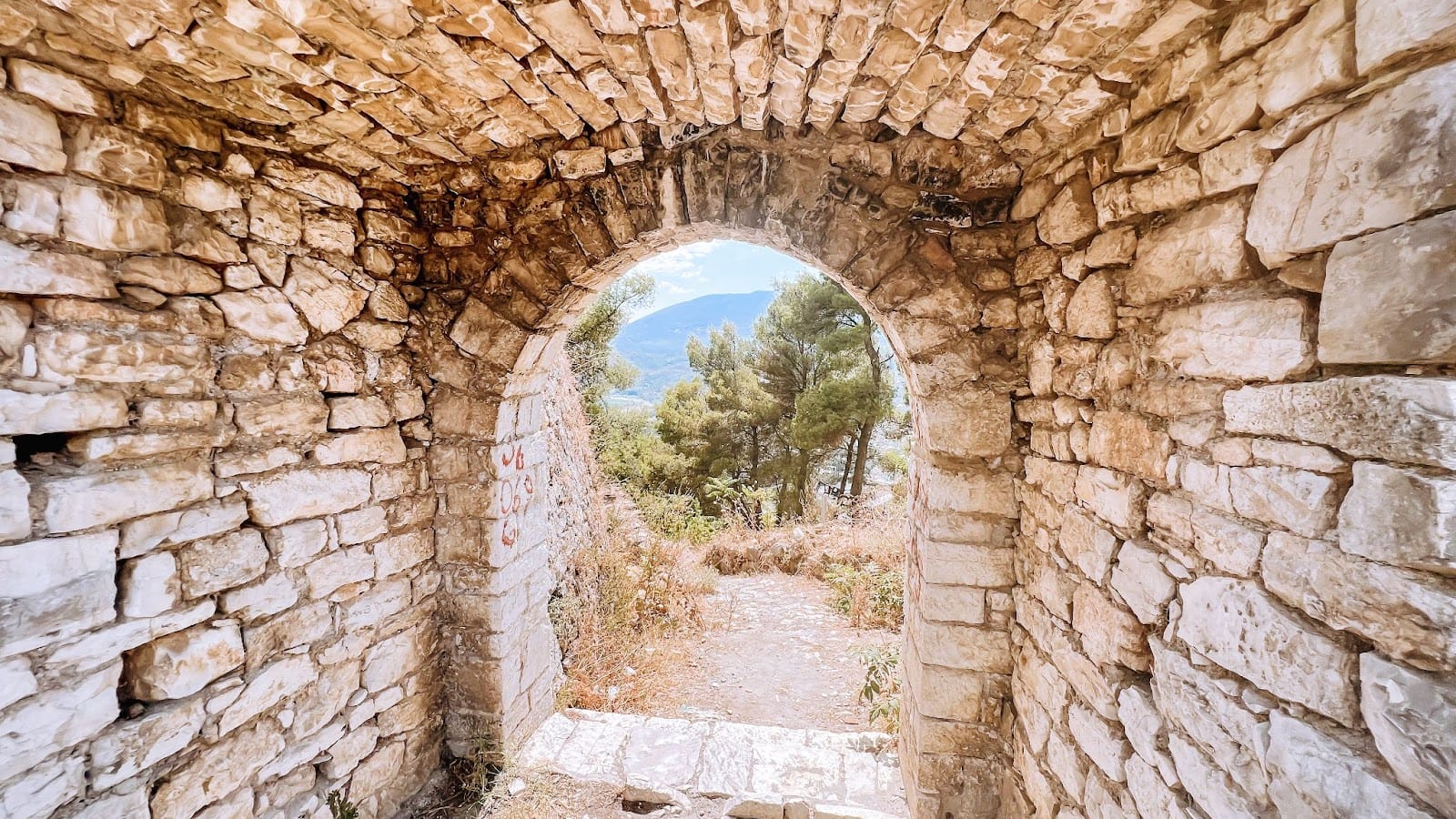 Berat - Image 34