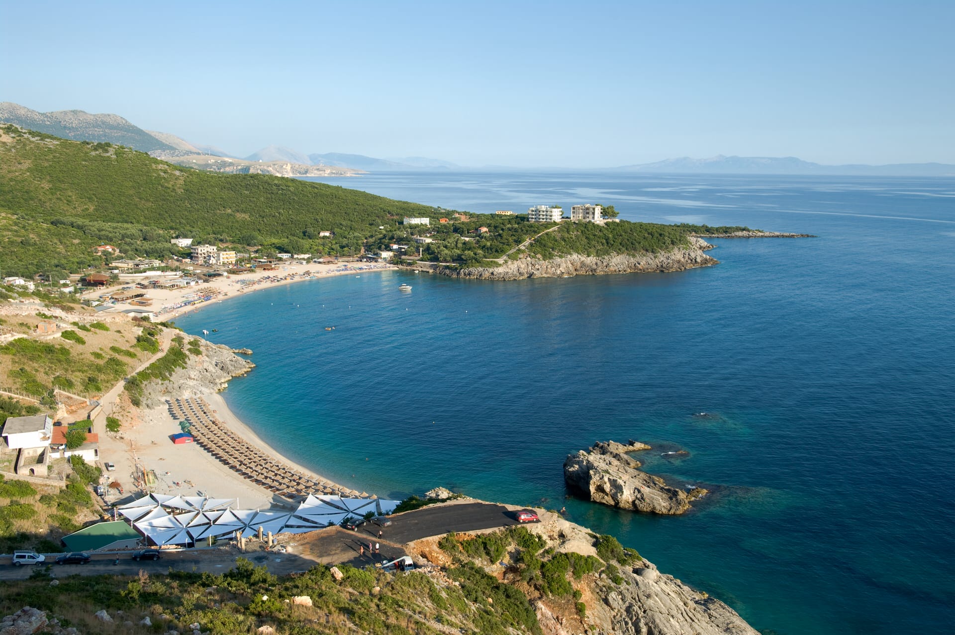 Jalë Beach - Image 28
