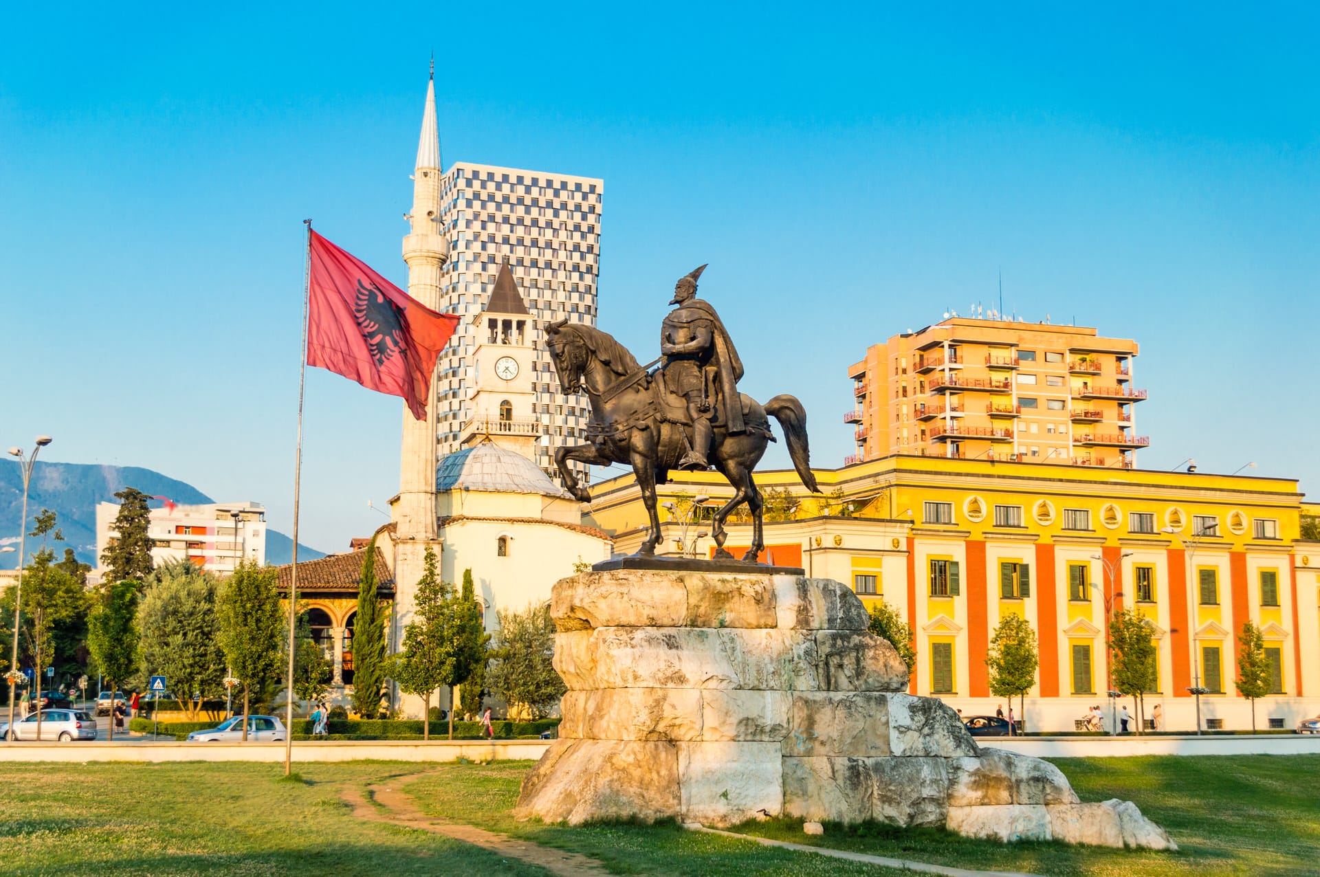 Tirana - Image 11