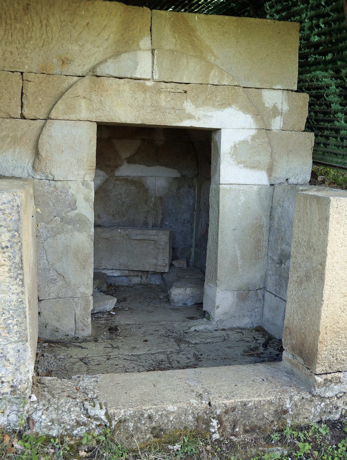 Royal Illyrian Tombs of Selca e Poshtme