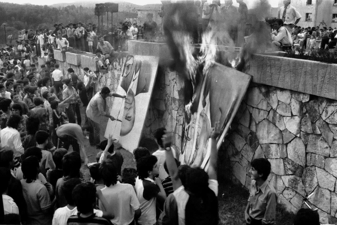 Student protests in Albania 1991 End of Communism